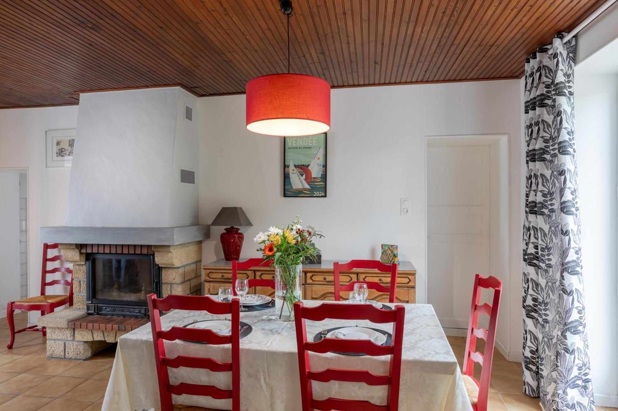 Holiday home Maison Calme Terrasse Et Jardin Challans